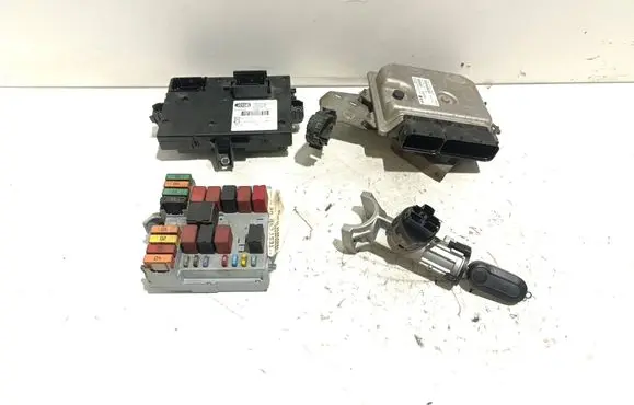 Fiat Ducato Engine ECU kit and lock set 55255953 MJD8F3BD BC0119592A
