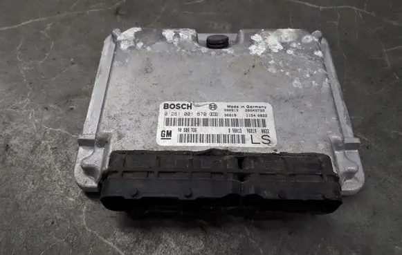 Opel Astra G Engine control unit/module ECU 0281001670