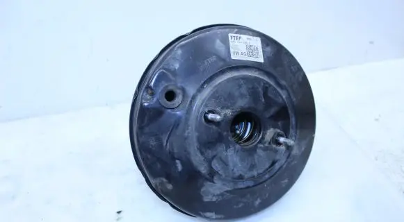 Volkswagen Polo V 6R Brake booster 6R1614105F