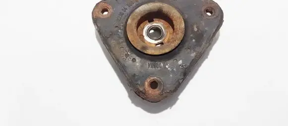 Mazda 5 Coil spring mount c23634380