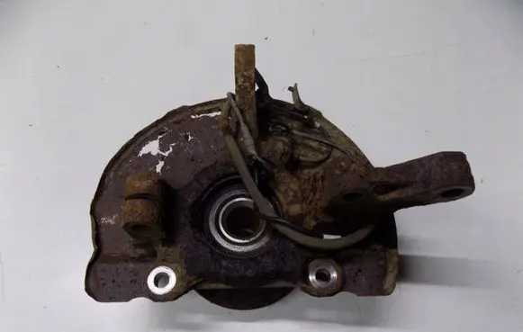 Mitsubishi Outlander Stub axle 3i457894oijlk