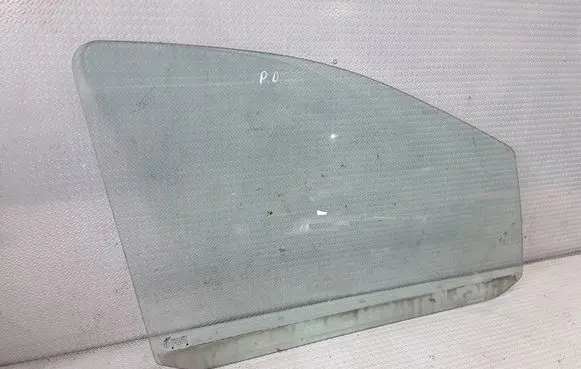 Seat Alhambra (Mk1) Front door window glass four-door