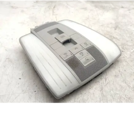 Mercedes-Benz E W212 Front seat light A2129060800 A2129060200 A2129028900