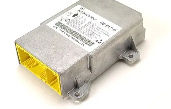 Mercedes-Benz E C207 W207 Airbag control unit/module A2079011700 20260302HCR1006 2079011700