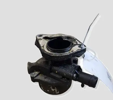 Renault Megane II Vacuum pump 8201005306