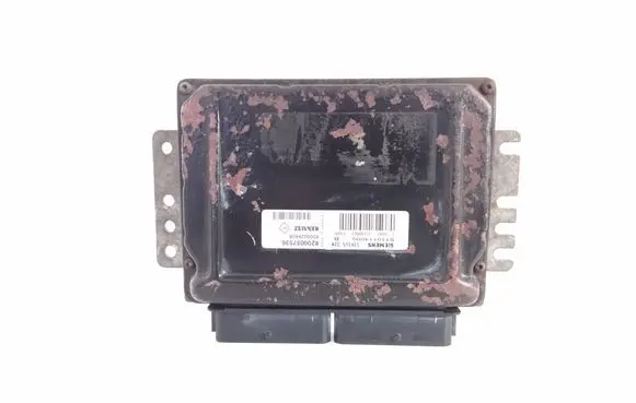 Renault Scenic I Engine control unit/module S110114000 8200057536 8200029658