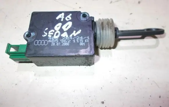 Audi A6 S6 C5 4B Central locking motor 4B5962115A