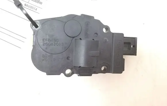 Audi A5 8T 8F Air flap motor/actuator K9749006