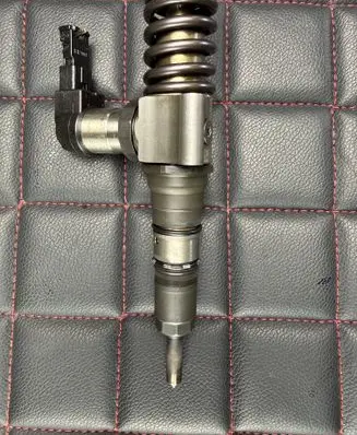 Volkswagen PASSAT B6 Fuel injector 03G130 052208 120322