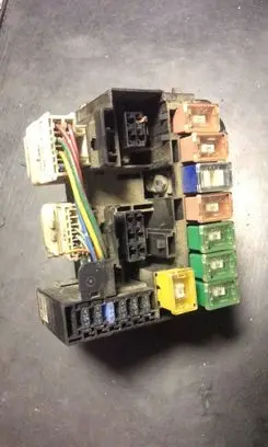Mazda 626 Fuse box set 72543034