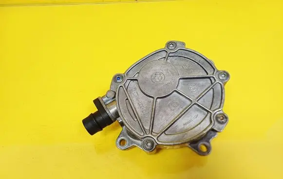 BMW 1 E81 E87 Vacuum pump 13618310 0313327116