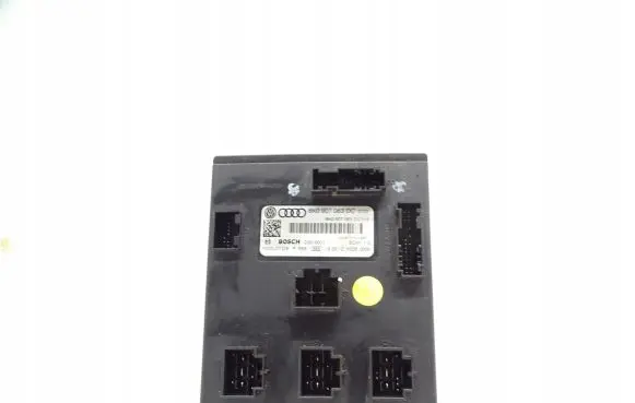 Audi A5 8T 8F Comfort/convenience module