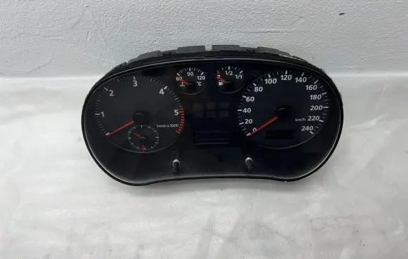 Audi A3 S3 8L Speedometer (instrument cluster) 8L0919860