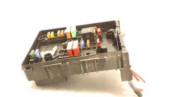 Volkswagen Golf VI Fuse box set