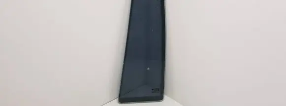 Opel Zafira A Rear vent window glass 