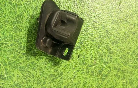 BMW X5M E70 Tailgate/trunk/boot lid buffer 7164860