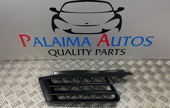 Renault Espace - Grand espace IV Front bumper upper radiator grill G000173881