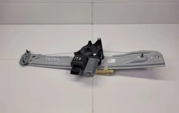 Opel Crossland X Rear door window regulator motor 98810-P1M22