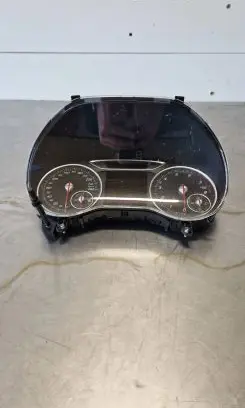Mercedes-Benz B W246 W242 Speedometer (instrument cluster) A2469004517 A2469012006
