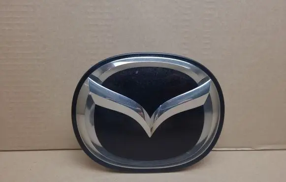 Mazda 6 Manufacturer badge logo/emblem GHR651730