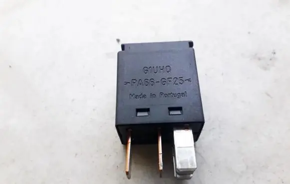 Ford Focus Other relay V23074