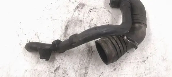 Audi A4 S4 B5 8D Intercooler hose/pipe 8D0129615A