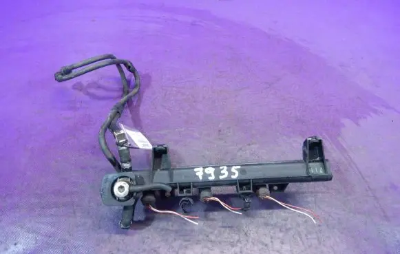 Peugeot 406 Fuel main line pipe 9632577580
