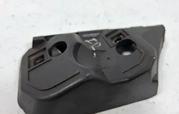 Volvo S40 Front bumper mounting bracket 30655875