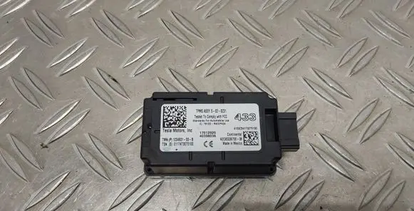 Tesla Model X Tire pressure control unit 103460100B