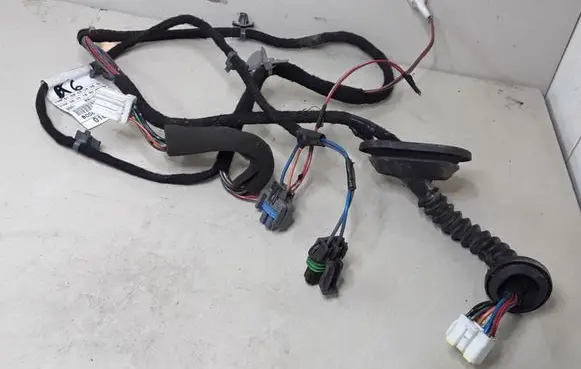 Opel Frontera B Rear door wiring loom 97200831