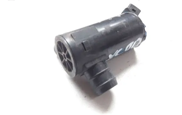 Volvo XC90 Windscreen/windshield washer pump 0602103950