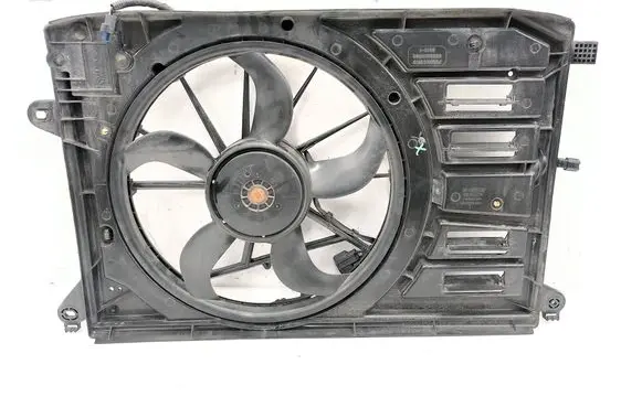 Ford Fusion II Radiator cooling fan shroud DS788C607AC