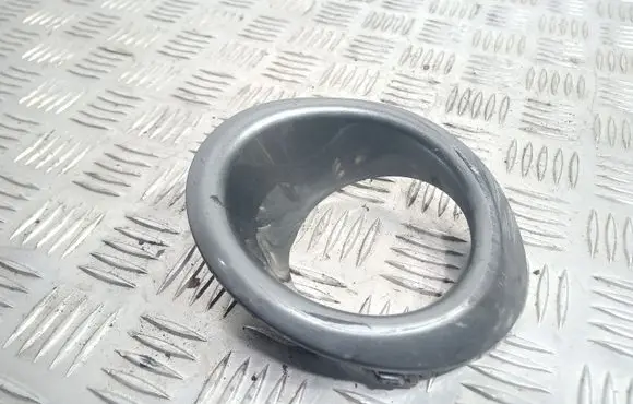 Nissan Note (E11) Front fog light trim/grill