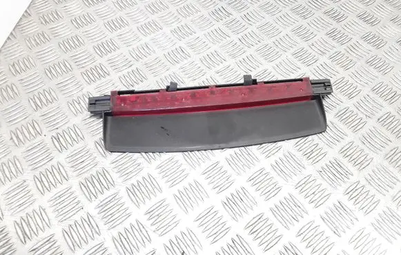 Audi A6 S6 C6 4F Third/center stoplight 4F5945097 3C3X13A613A