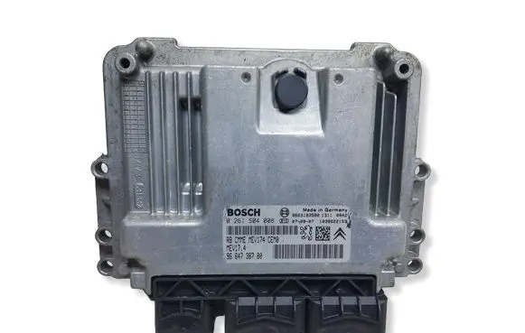 Peugeot 207 Engine control unit/module 9664738780KASACJ 9664738780 0261S04008
