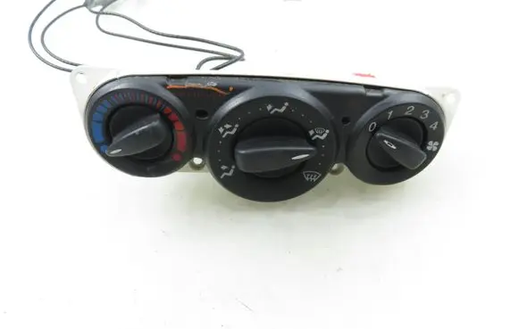 Ford Focus Interior fan control switch 98AB18C419AF