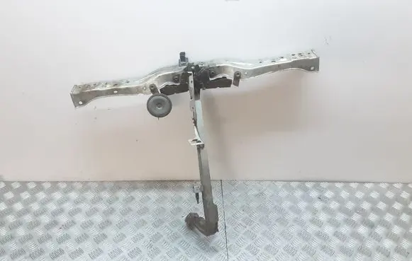 Toyota Avensis T250 Radiator support slam panel