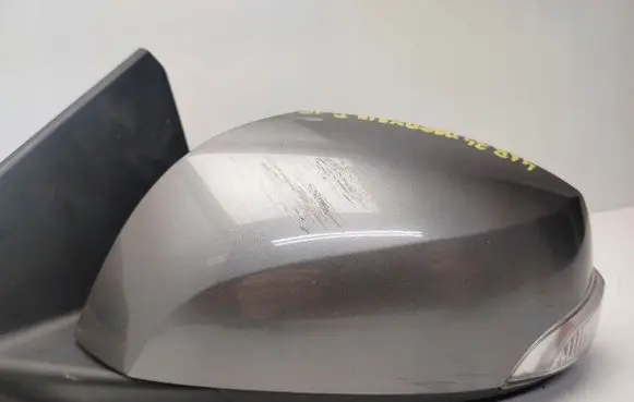 Renault Megane III Front door electric wing mirror 