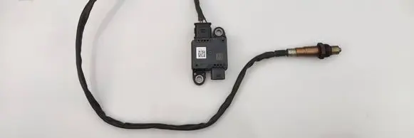 BMW X3 G01 Lambda probe sensor 8582025 0281007688
