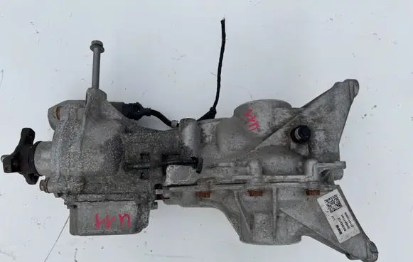 BMW X1 U11 Rear differential 8839657 GHBA174H 2110110009
