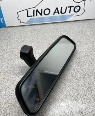 Rear view mirror (interior)