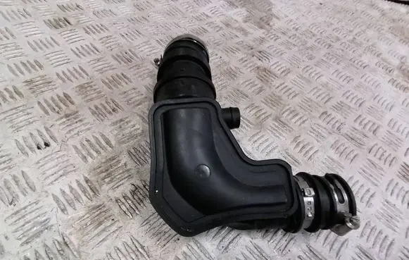 Ford Fiesta Air intake hose/pipe