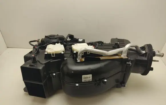 Dodge Durango III Interior heater climate box assembly 68186198AD