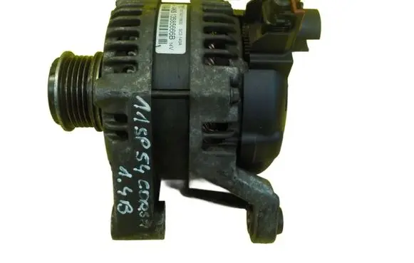 Opel Corsa E Generator/alternator MS1042118830 13585666B