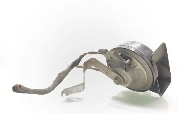Mercedes-Benz CLS C218 X218 Horn signal A046522