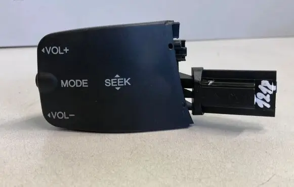 Multifunctional control switch/knob