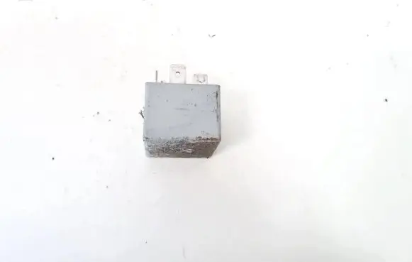 Volkswagen Touareg I Other relay 141951253b 20240072