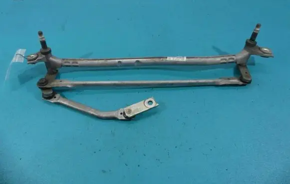 Front wiper linkage