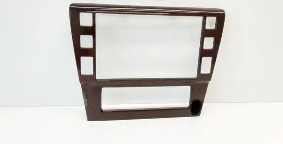 Skoda Superb B5 (3U) Radio/GPS head unit trim 3U0858069H