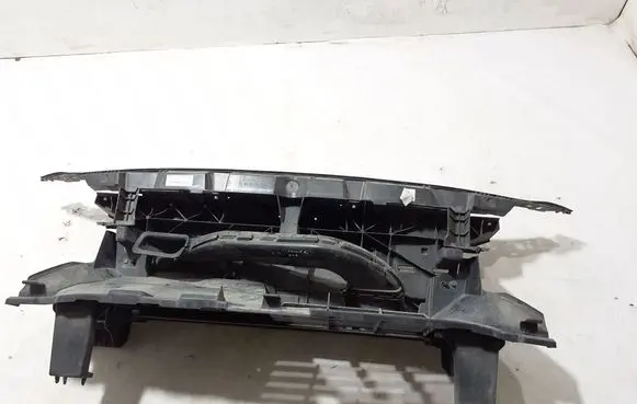 Toyota Proace Front grill 9808490780